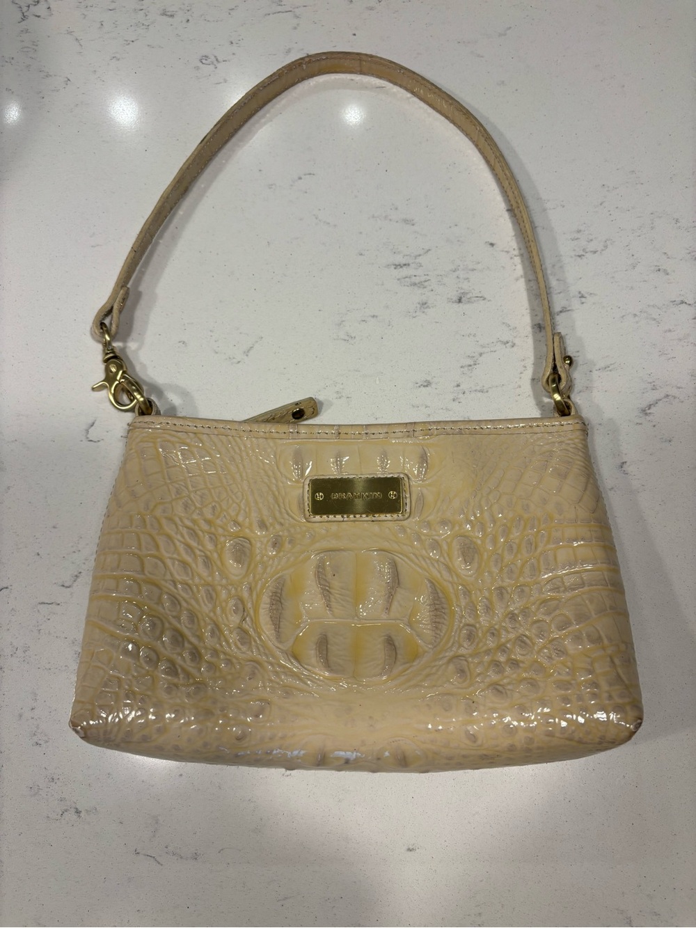 Y2K Brahmin Amelia Croc-Embossed Leather Shoulder Bag in Ivory
